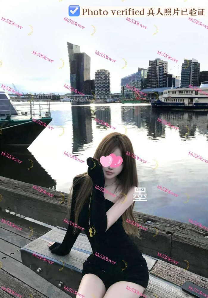 短期 Dora 亲、吹、舔、胸推、过水、调情、丝袜、制服、做爱、啪啪啪、姿势多、女友体验 ..
